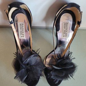 Badgley Mishka "Kiwi" Open-toe stilleto